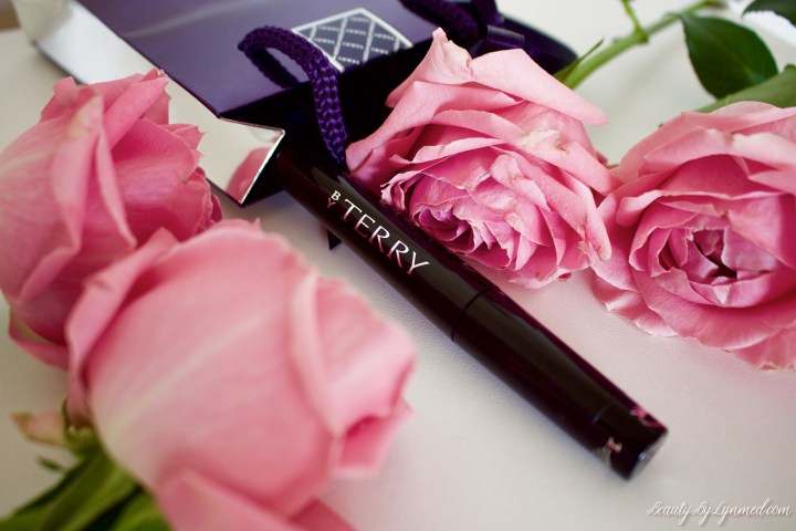 By Terry Lash-Expert Twist Brush