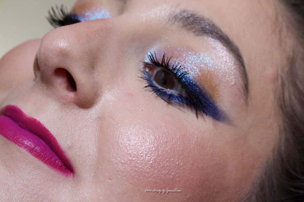 Oeil avec maquillage 