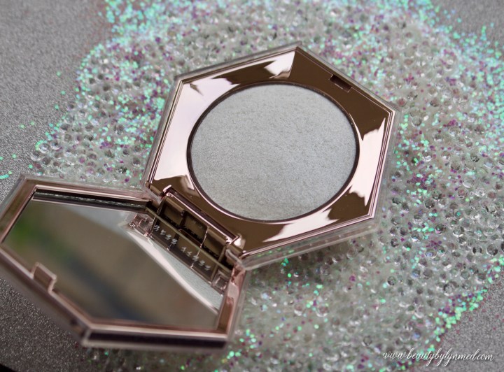 Fenty Beauty Diamond Bomb All Over Diamond Veil - How Many Carats?! Highlighter
