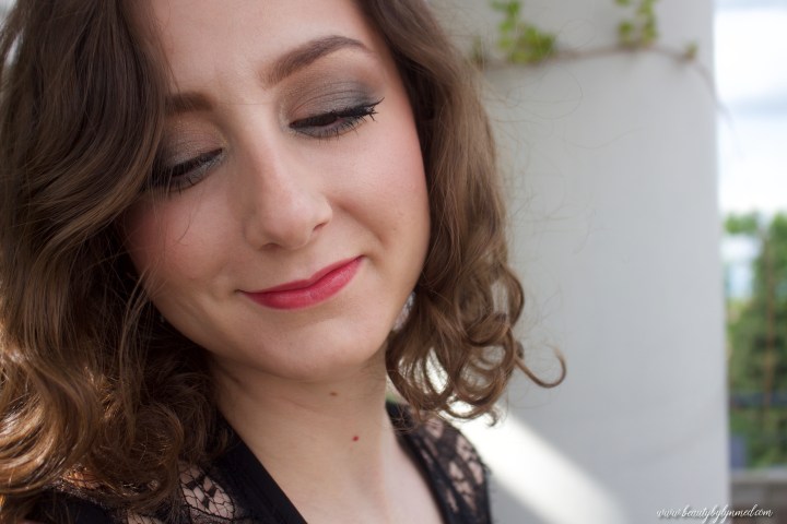 Estée Lauder Bronze Goddess Makeup look 